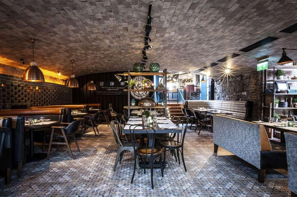 The Address Connolly Hotel Bray Restoran foto